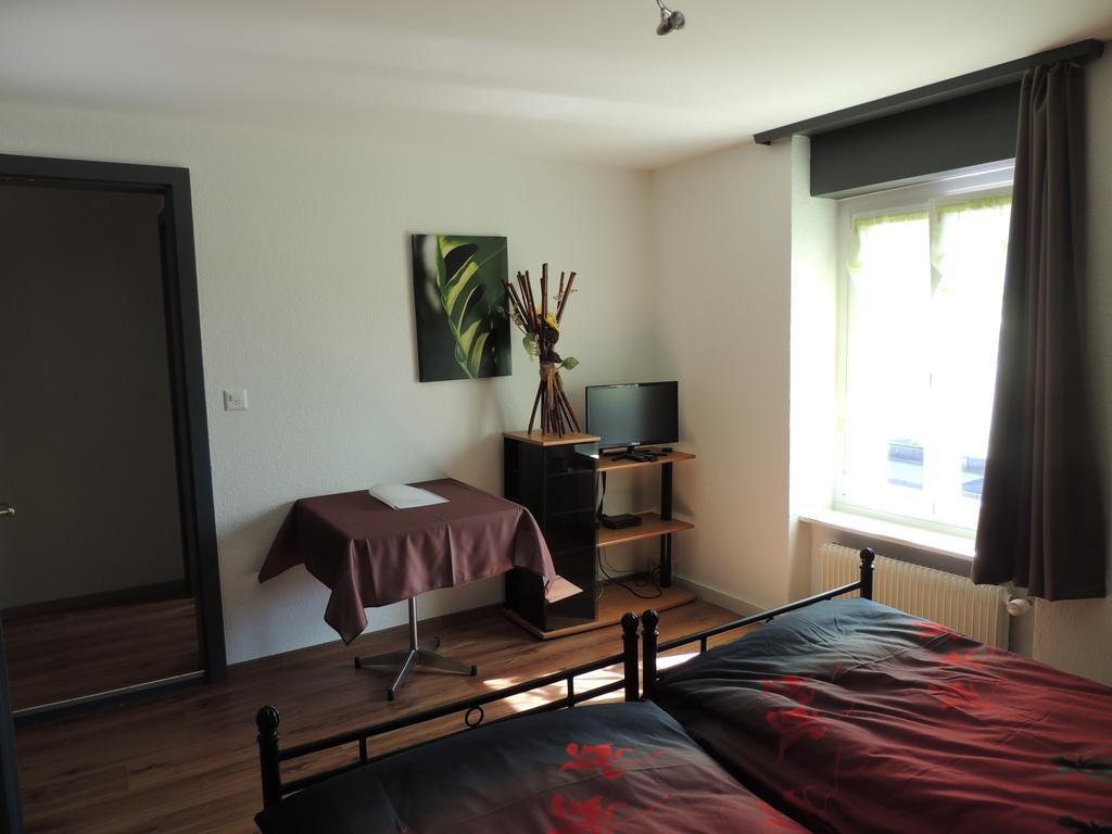 Hotel De La Gare Cousset Chambre photo