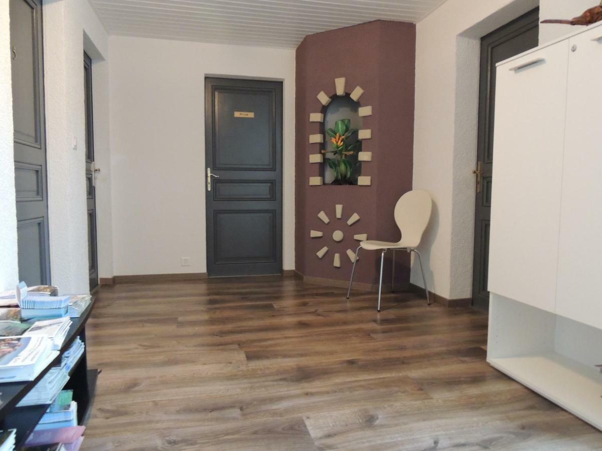 Hotel De La Gare Cousset Extérieur photo